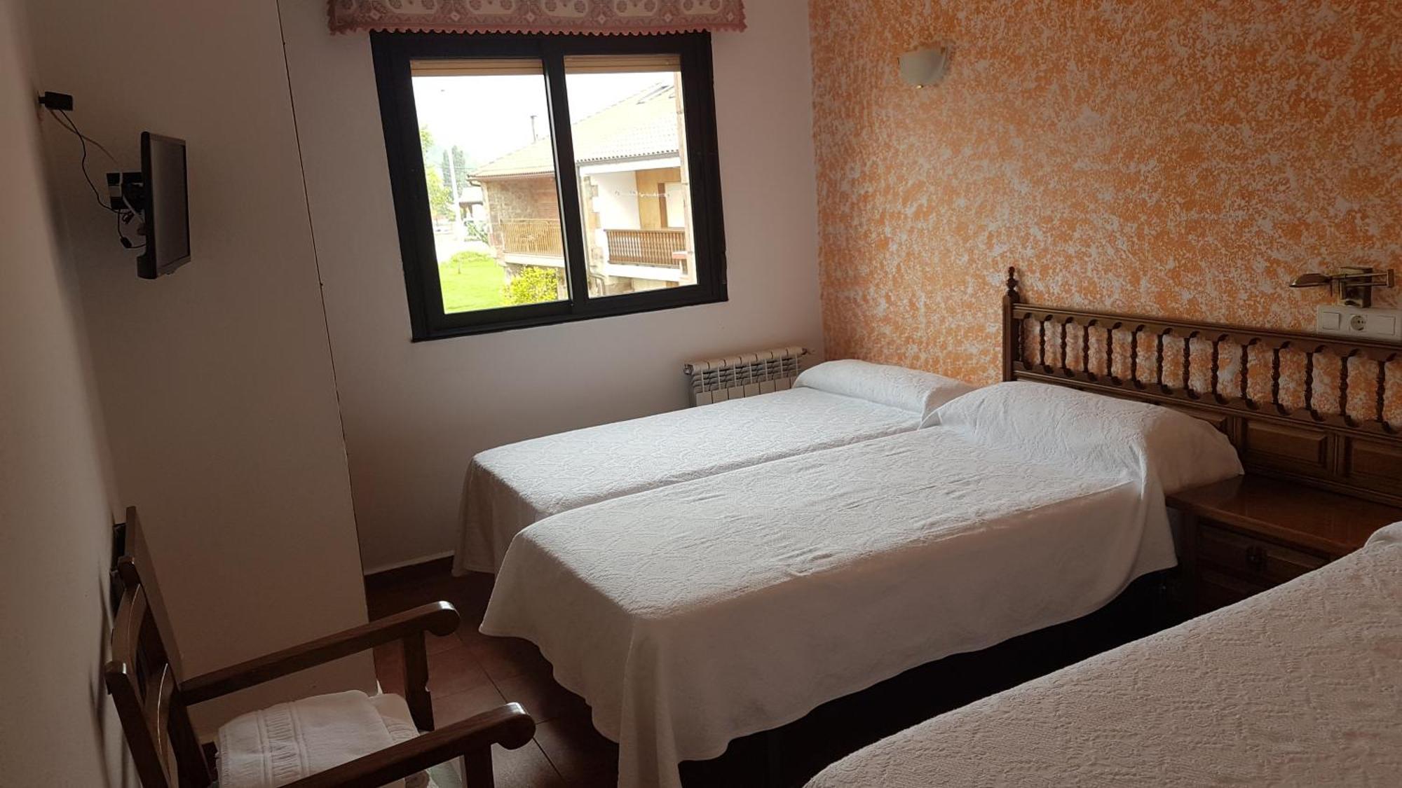Posada Casa De Julia Parbayon Luaran gambar
